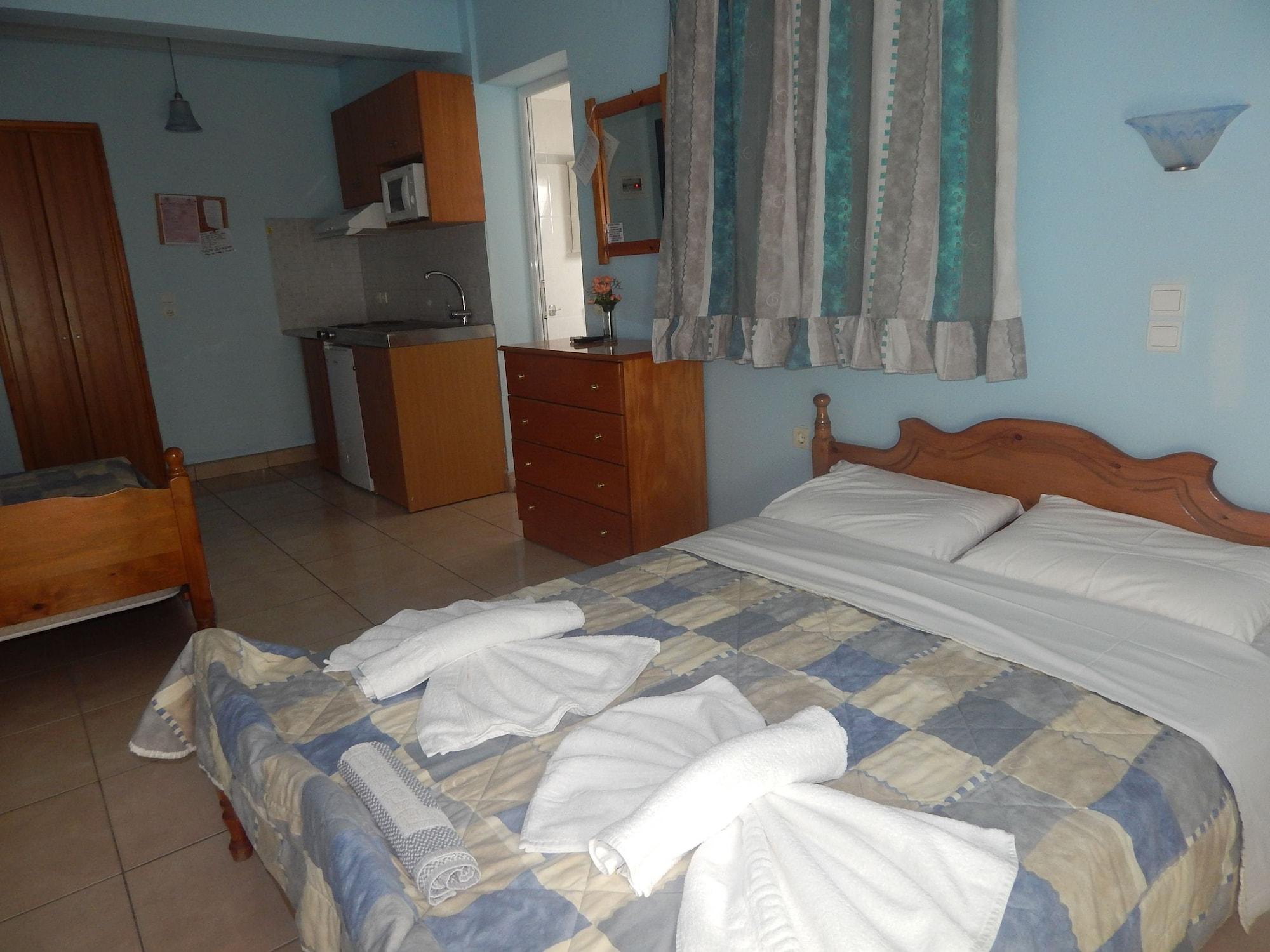 Anaxos Gardens Aparthotel Bagian luar foto