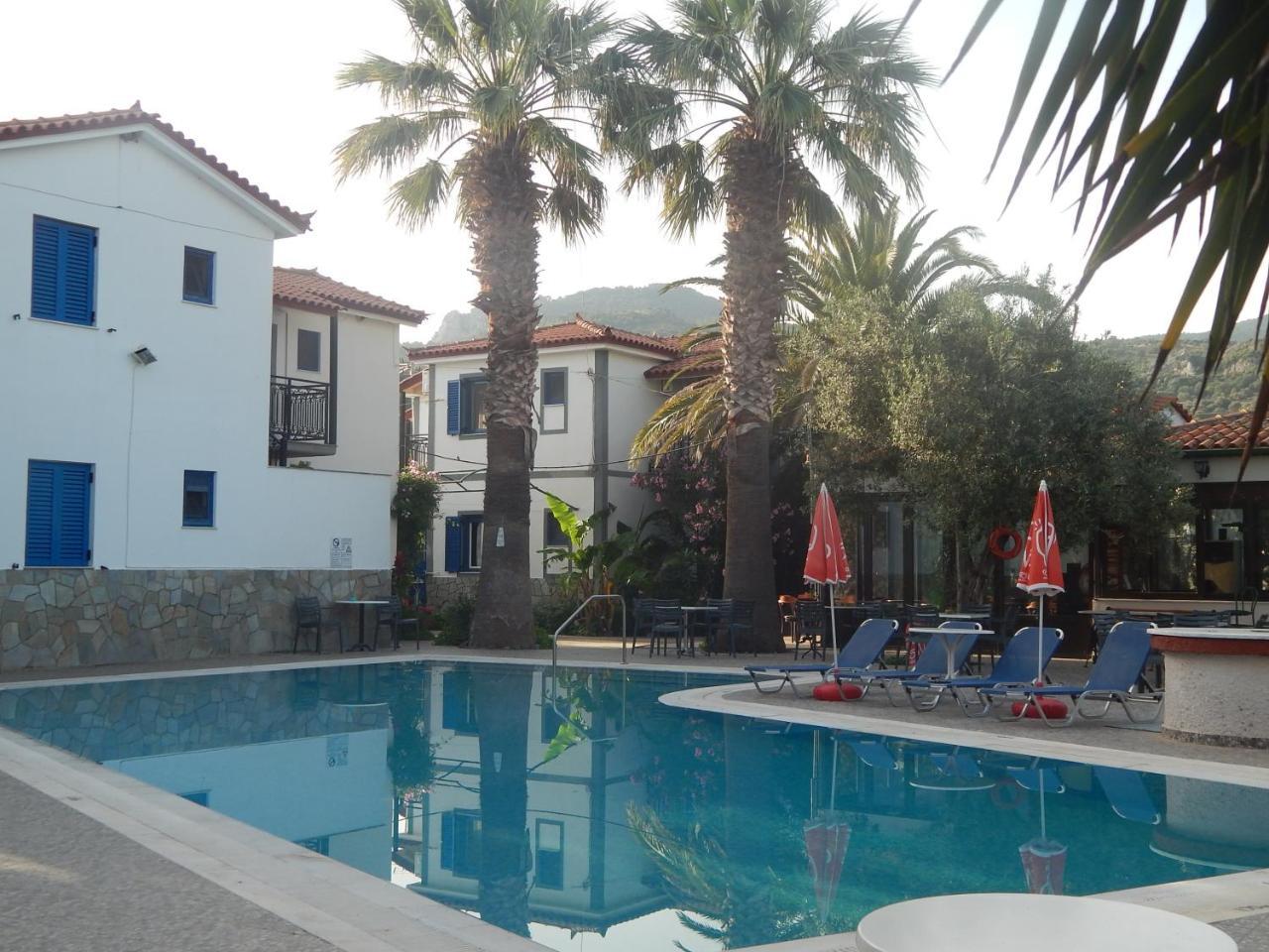 Anaxos Gardens Aparthotel Bagian luar foto