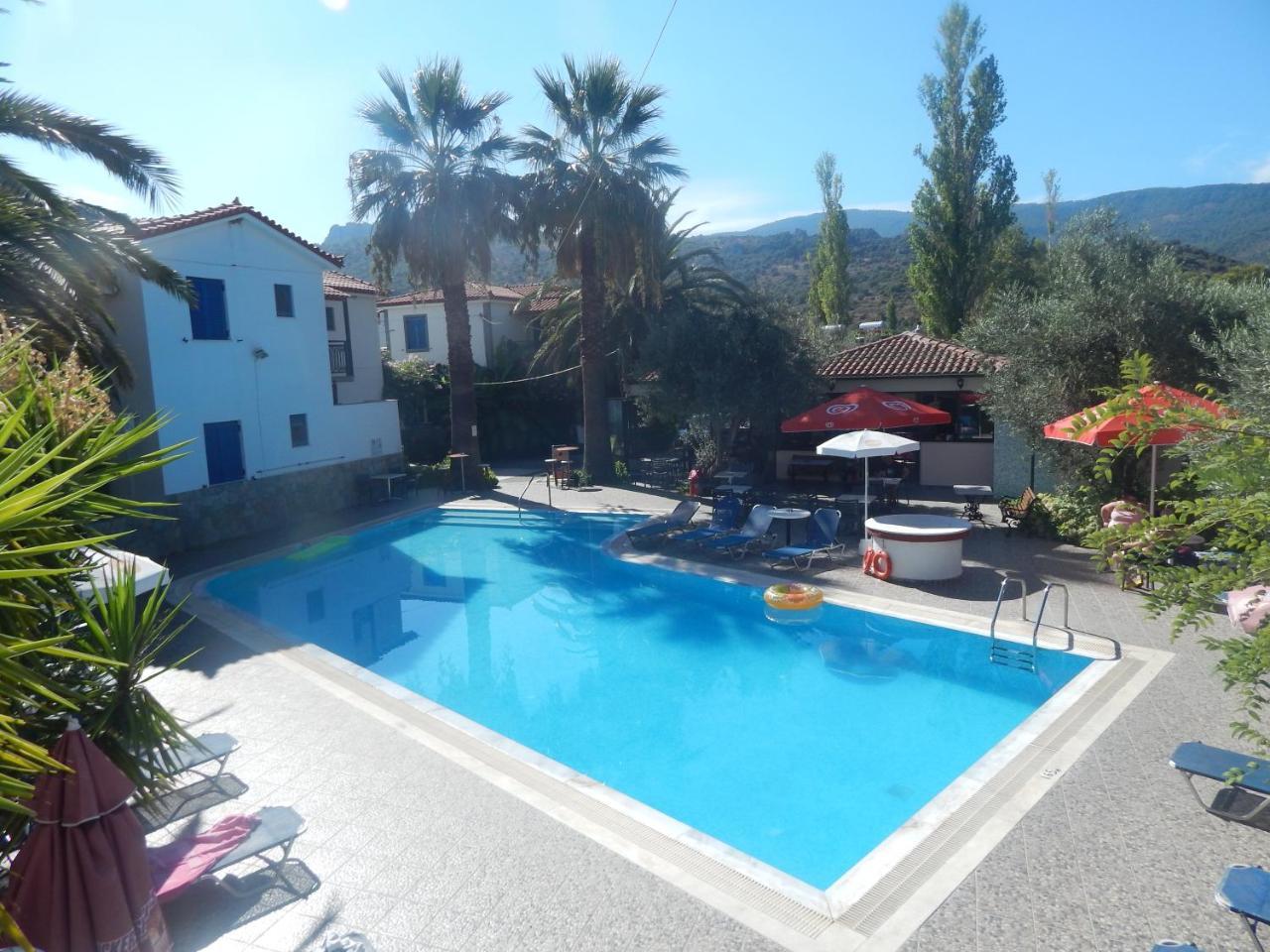 Anaxos Gardens Aparthotel Bagian luar foto