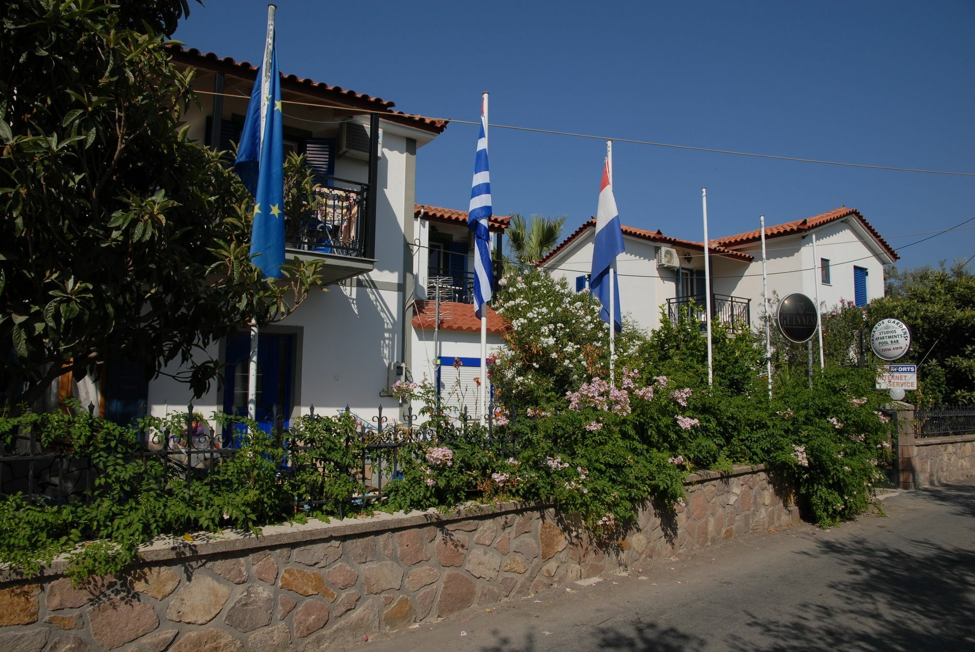 Anaxos Gardens Aparthotel Bagian luar foto