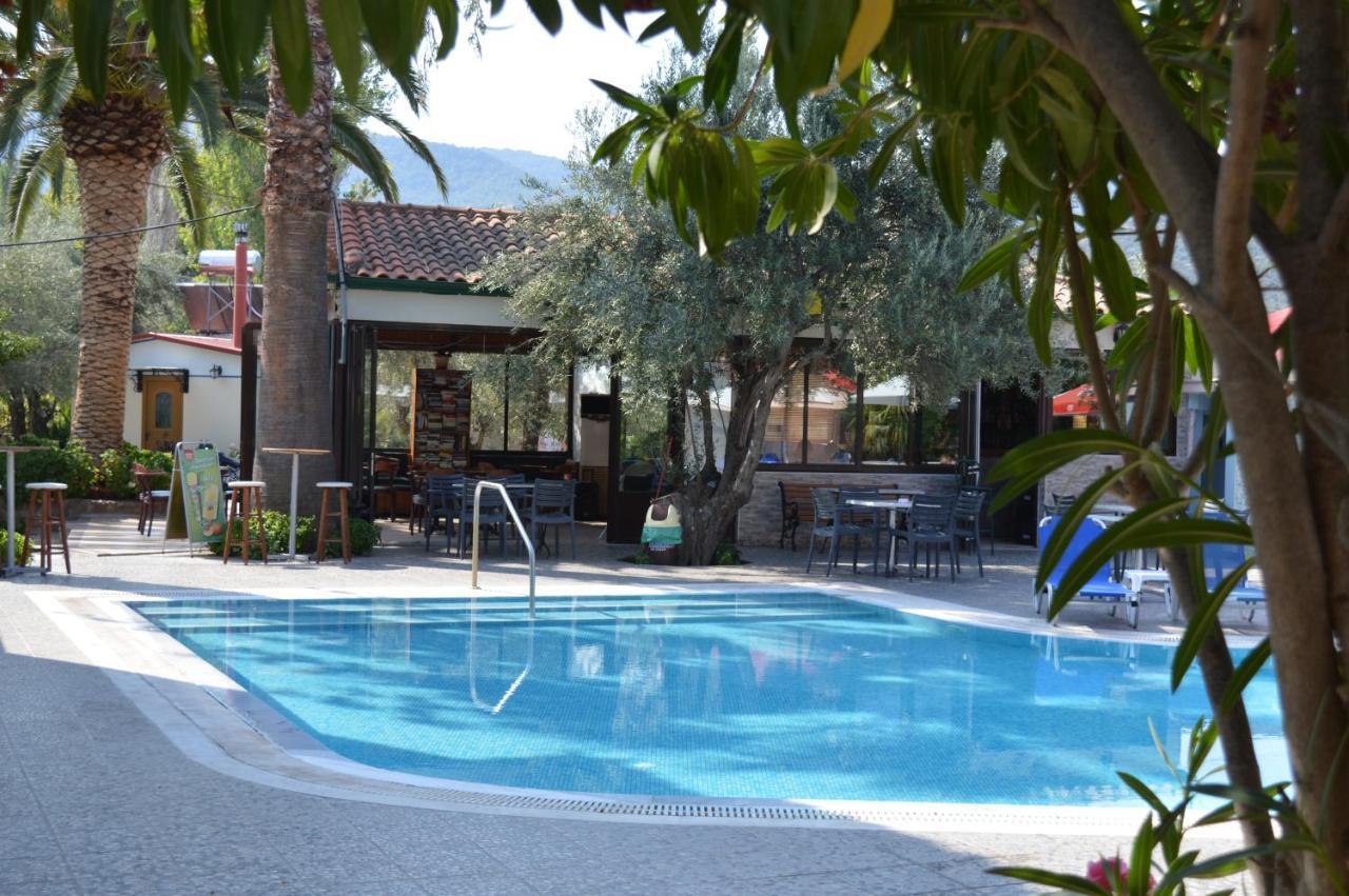 Anaxos Gardens Aparthotel Bagian luar foto